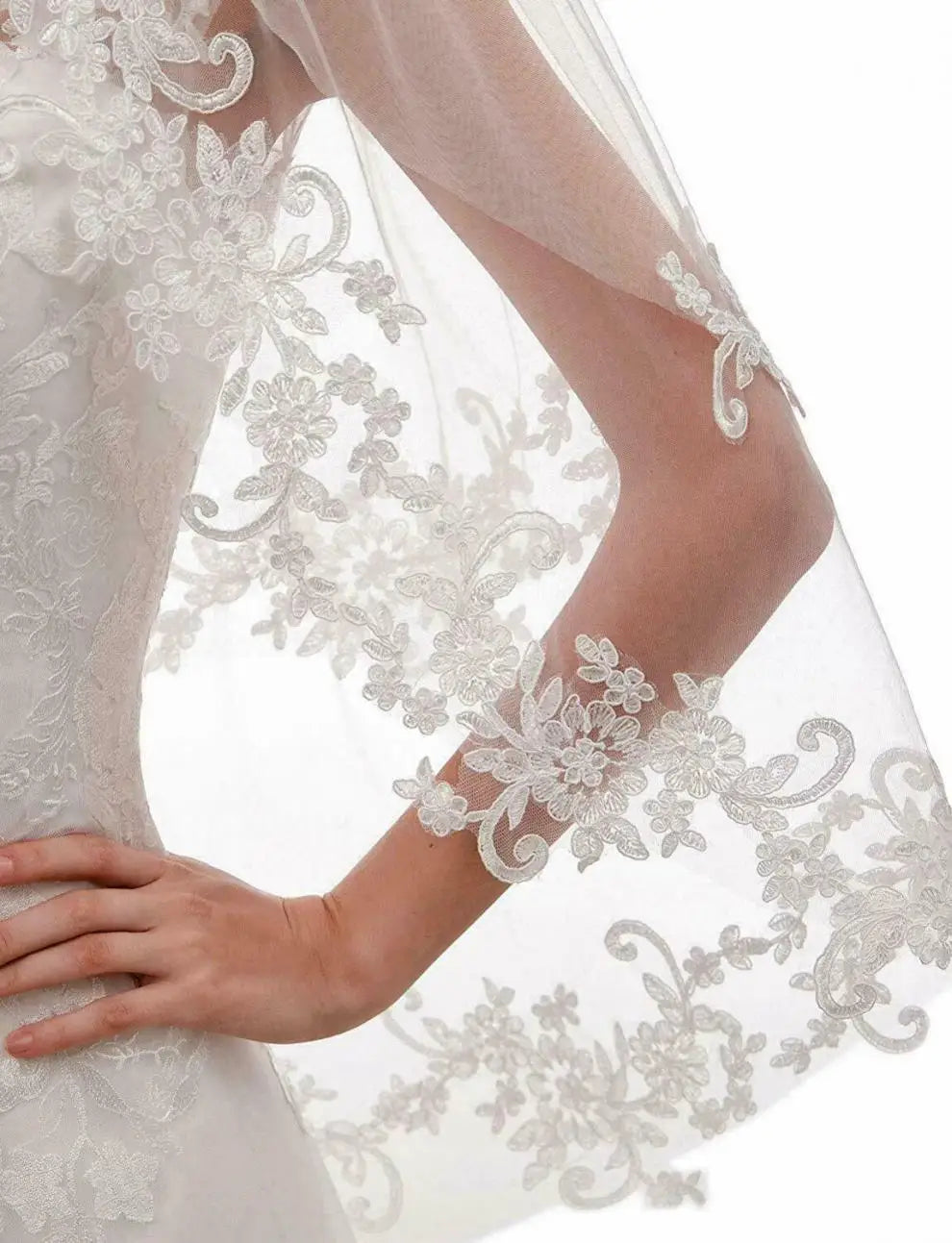 Women's Short 2 Tier Lace Wedding Bridal Veil With Comb