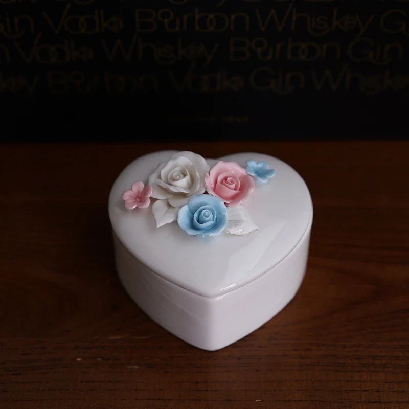 European Style Handmade Pinched Flower Shaped Ceramic Jewelry Box Exquisite Jewelry Organizer Living Room Candy Storage Box