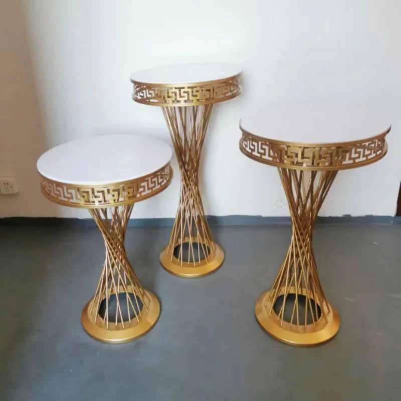 Luxury Wedding Decoration French Gold Dessert Table Cylinder Flower Stand Cake Holder For Party Banquet Hall Site Layout Props