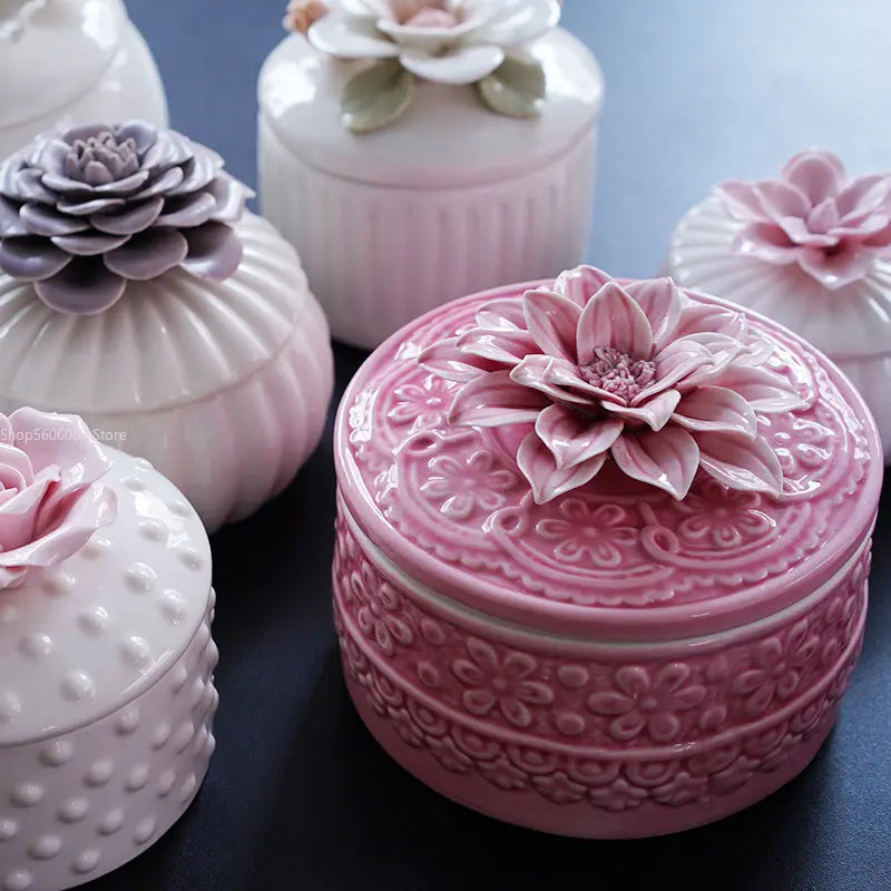 European Style Handmade Pinched Flower Shaped Ceramic Jewelry Box Exquisite Jewelry Organizer Living Room Candy Storage Box