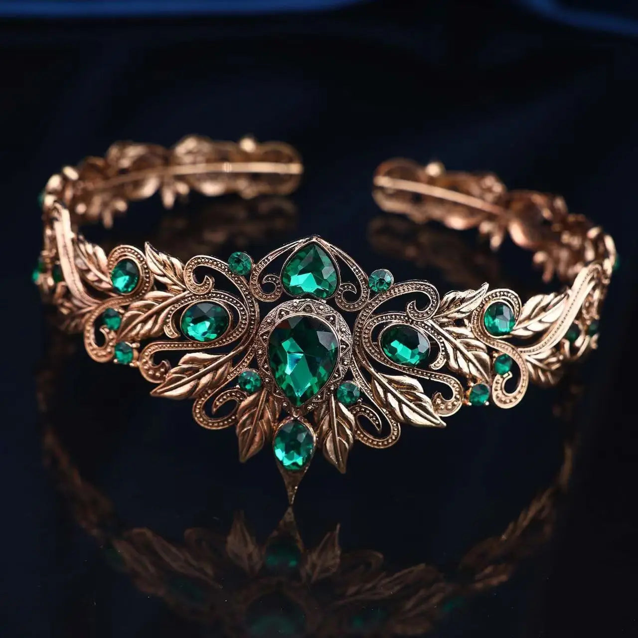 Vintage Baroque Green Crystal Leaves Tiara Crown Princess Queen Diadem Wedding Bridal Hair Accessory for Women Jewelry