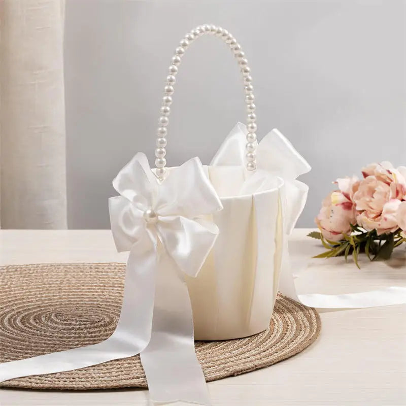 Wedding Flower Basket White Satin Pearl Bowknot Wedding Scattering Flower Basket Foldable Flower Women Pearl Handle Baskets