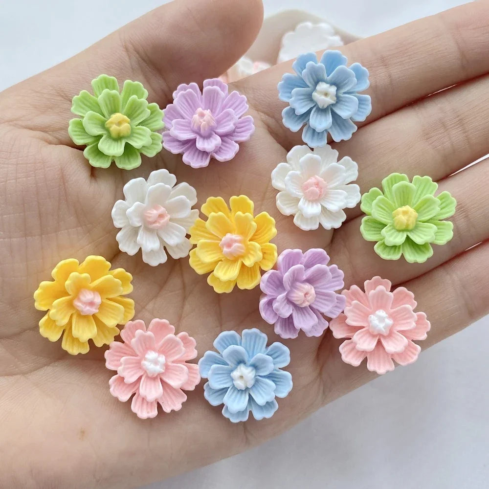 10pcs Resin 17mm Mini Cute Flower Flatback Rhinestone Scrapbook Ornaments DIY Wedding Appliques Craft
