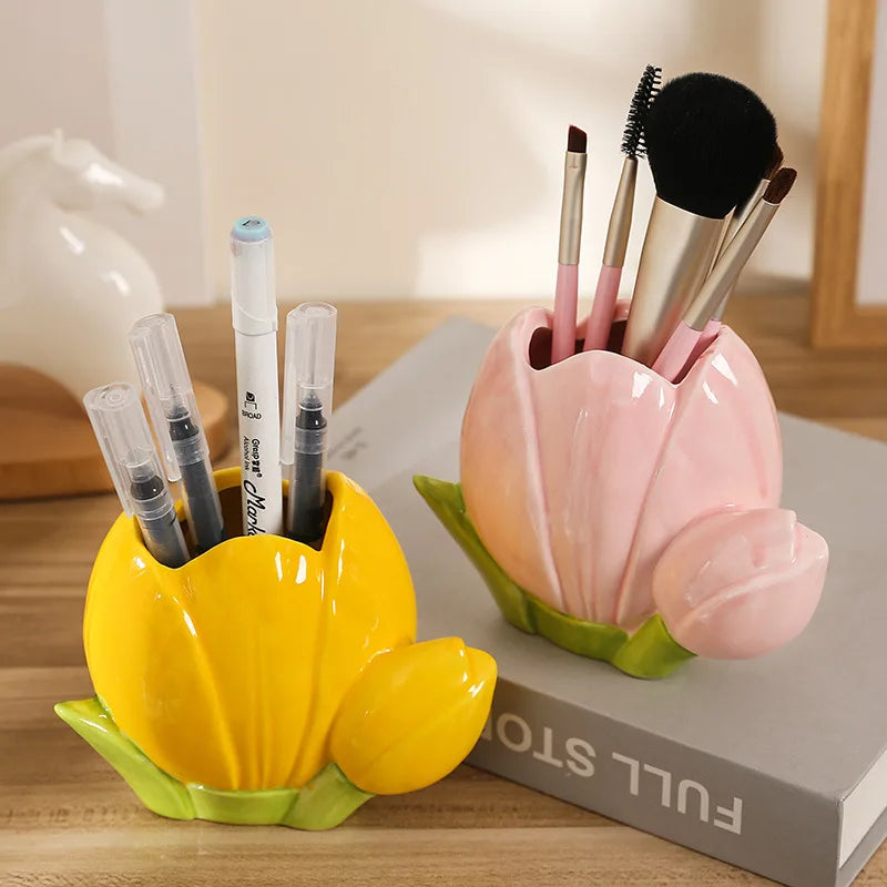 Flower Ceramic Vase Cute Decoration Living Room Flower Arrangement Table Surface Flower Decoration Makeup Pen Storage Bucket