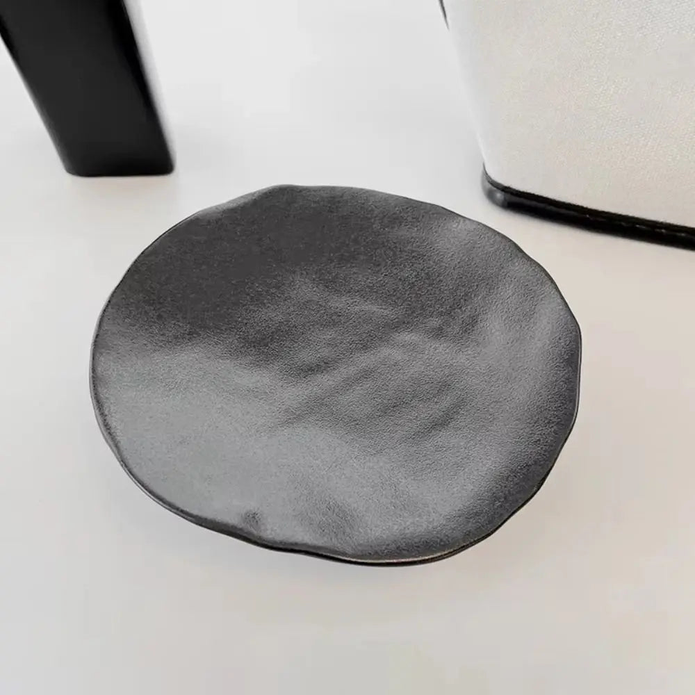 Unique Ceramic Jewelry Storage Tray Creative Irregular Three Legged Tray Portable Simple Desktop Storage Plate Entrance