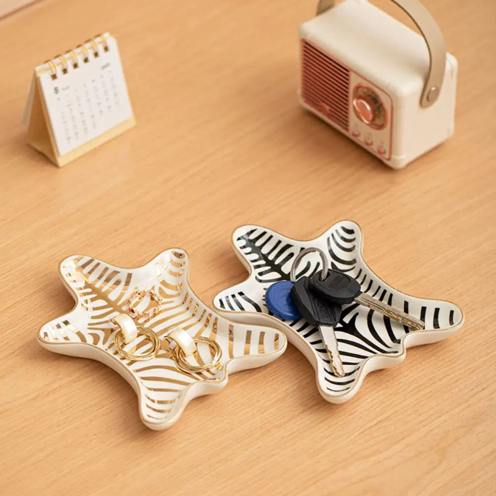Desktop Ornament Ceramic Jewelry Tray Creative Portable Bathroom Storage Tray Simple Multi-Function Storage Plate Food