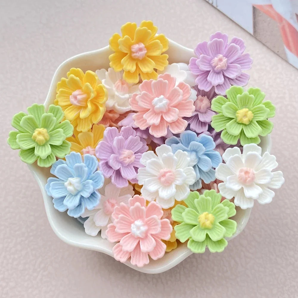 10pcs Resin 17mm Mini Cute Flower Flatback Rhinestone Scrapbook Ornaments DIY Wedding Appliques Craft