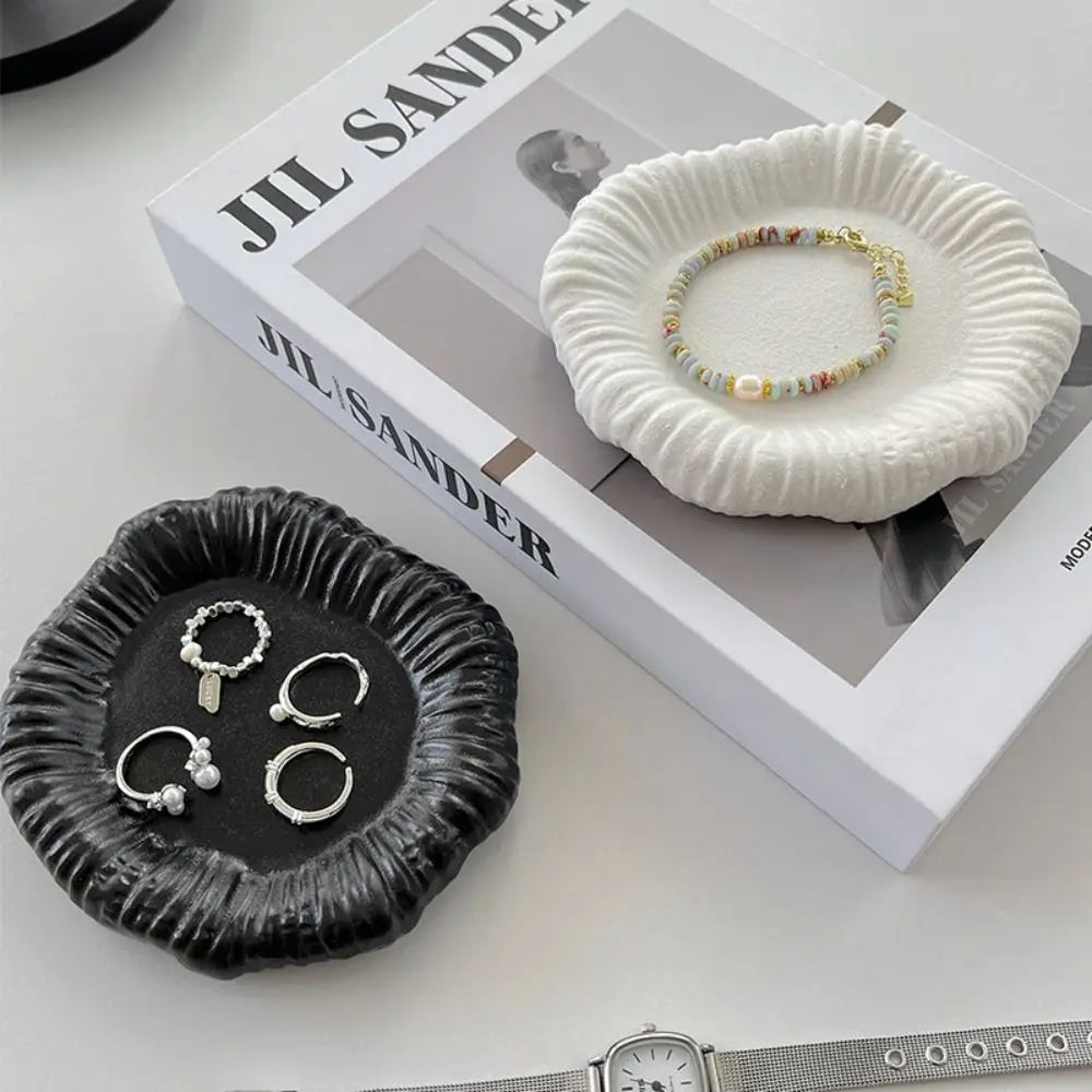 Home Decoration Ceramic Jewelry Storage Tray Irregular Portable Jewelry Display Rack Artistic Creative Storage Plate Home