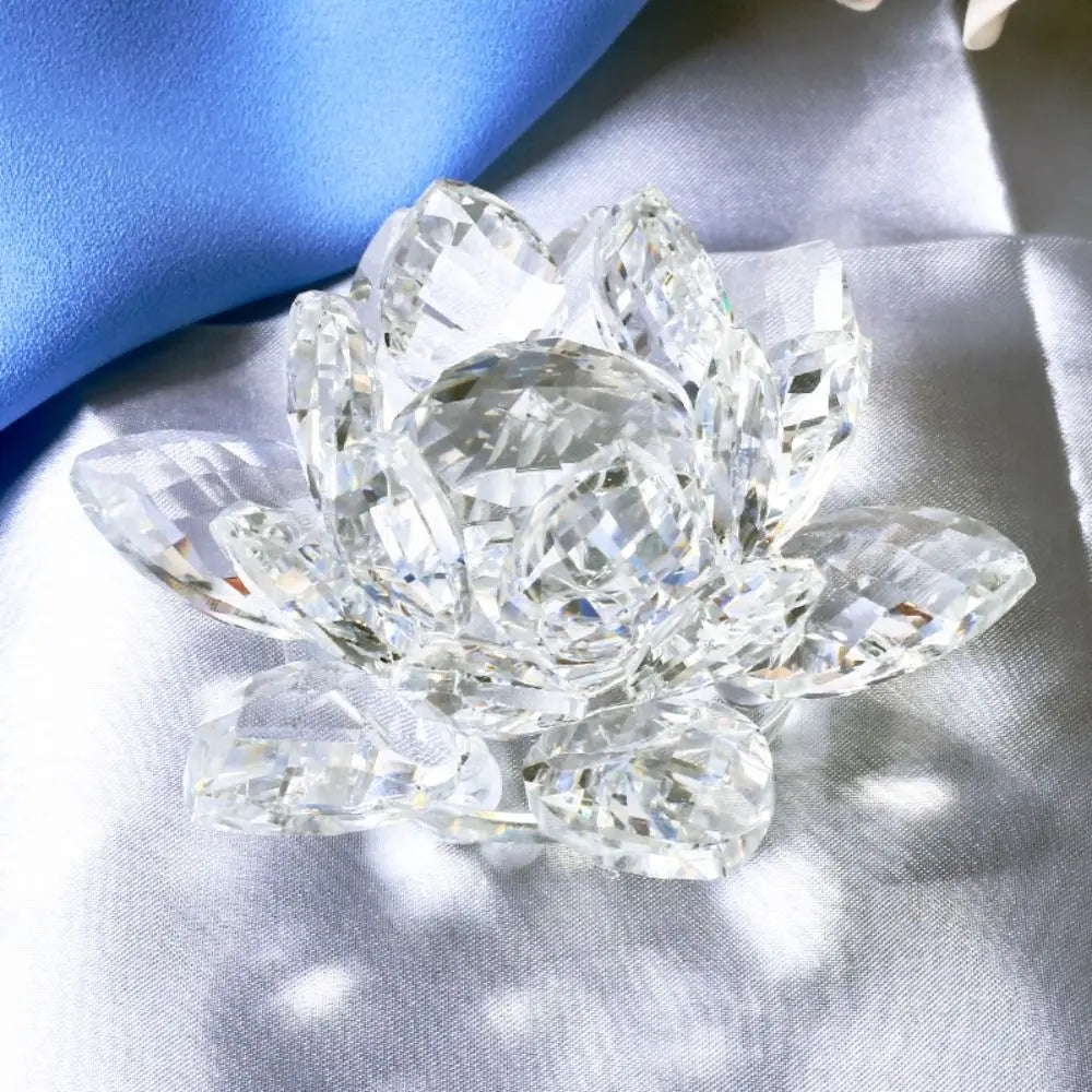 6cm Quartz Crystal Lotus Flower Crafts Glass Paperweight Fengshui Ornaments Figurines Home Wedding Party Decor Gifts Souvenir