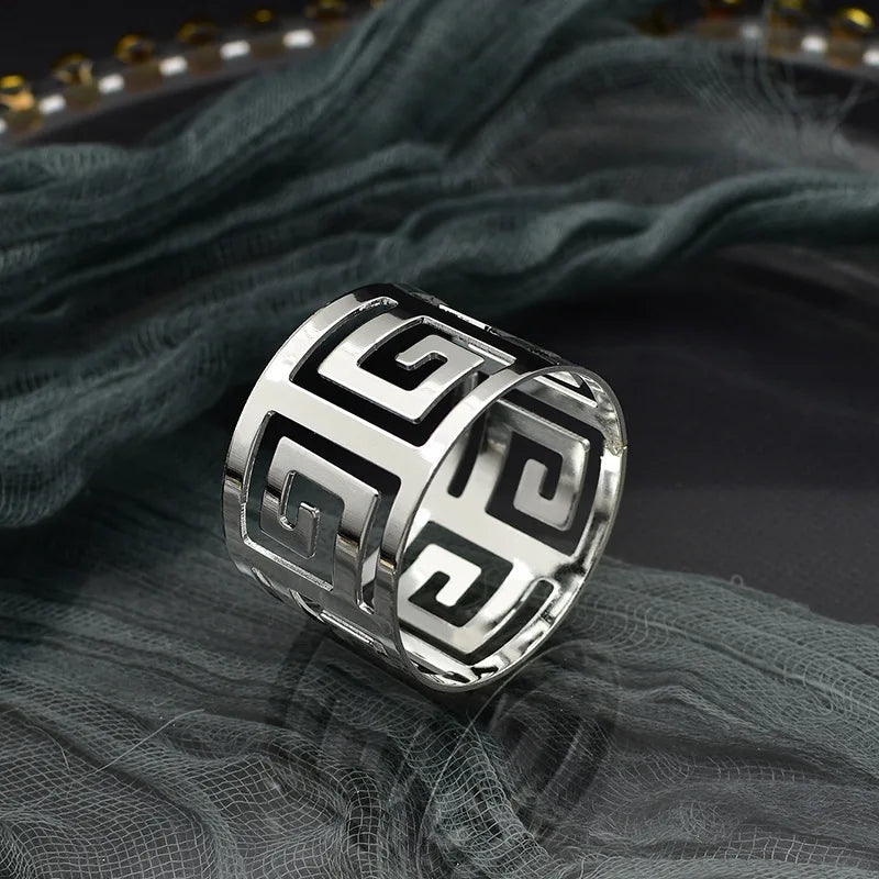 2/6pcs Napkin Rings Serviette Rings Alloy Napkin Holder Table Napkins Decorative Stand Party Table Decoration Accessories