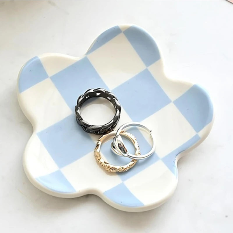 Creative Ceramic Petal Tray, Jewelry Plate Necklace Ring Storage Dish,Jewelry Display Plate Desktop Decor