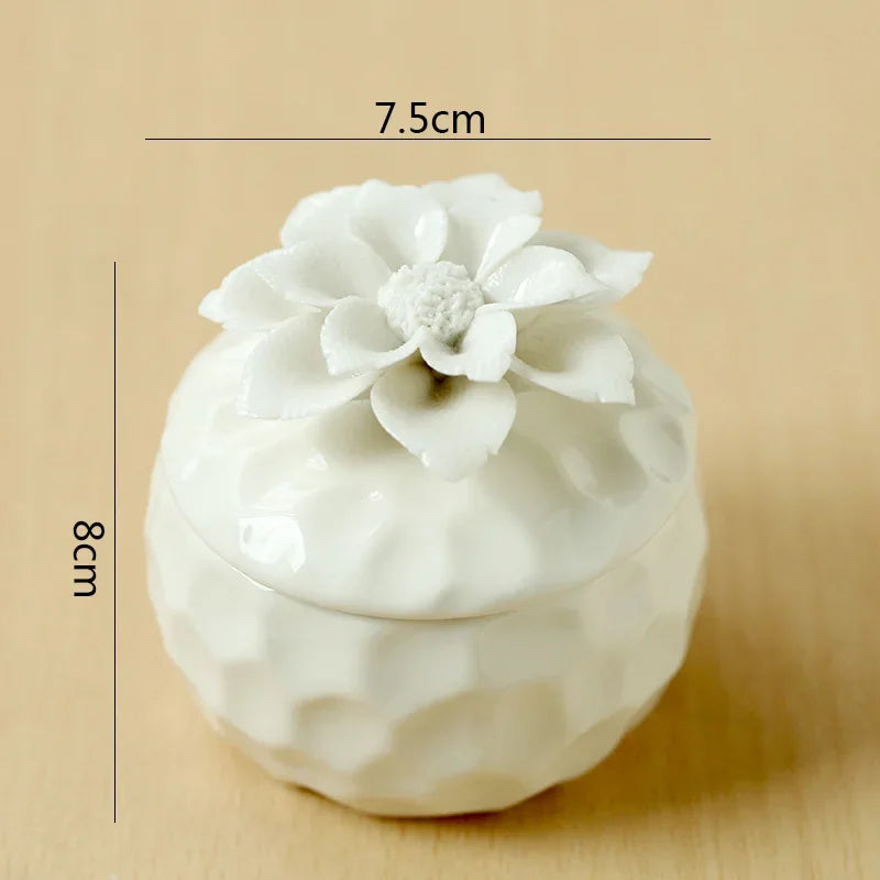 Hand Drawn Flower Ceramic Storage Jar Wedding Candy Box Jewelry Storage Box Storage Container Creative Gift Jar Home Decoration