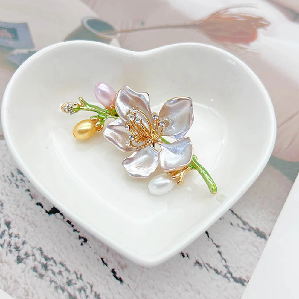 Enamel peach blossom brooch Exquisite Imitation Pearls Rhinestones Luxurious Elegant Design Chest Flower Women's Jewelry Gift