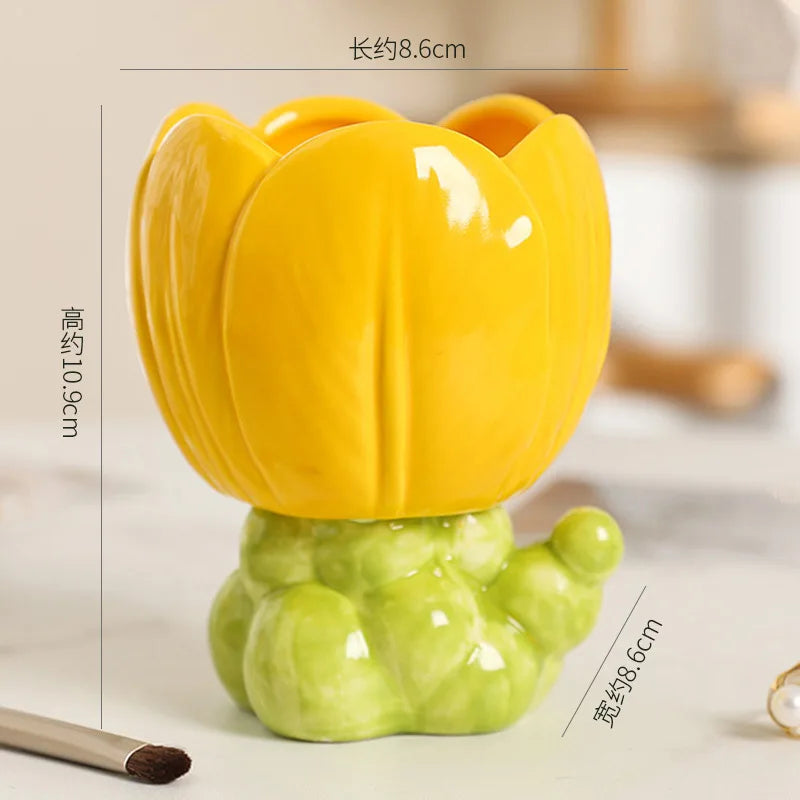 Flower Ceramic Vase Cute Decoration Living Room Flower Arrangement Table Surface Flower Decoration Makeup Pen Storage Bucket