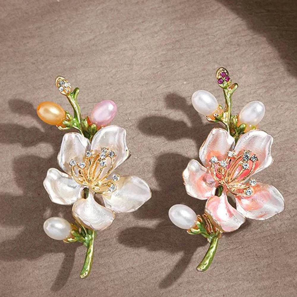 Enamel peach blossom brooch Exquisite Imitation Pearls Rhinestones Luxurious Elegant Design Chest Flower Women's Jewelry Gift