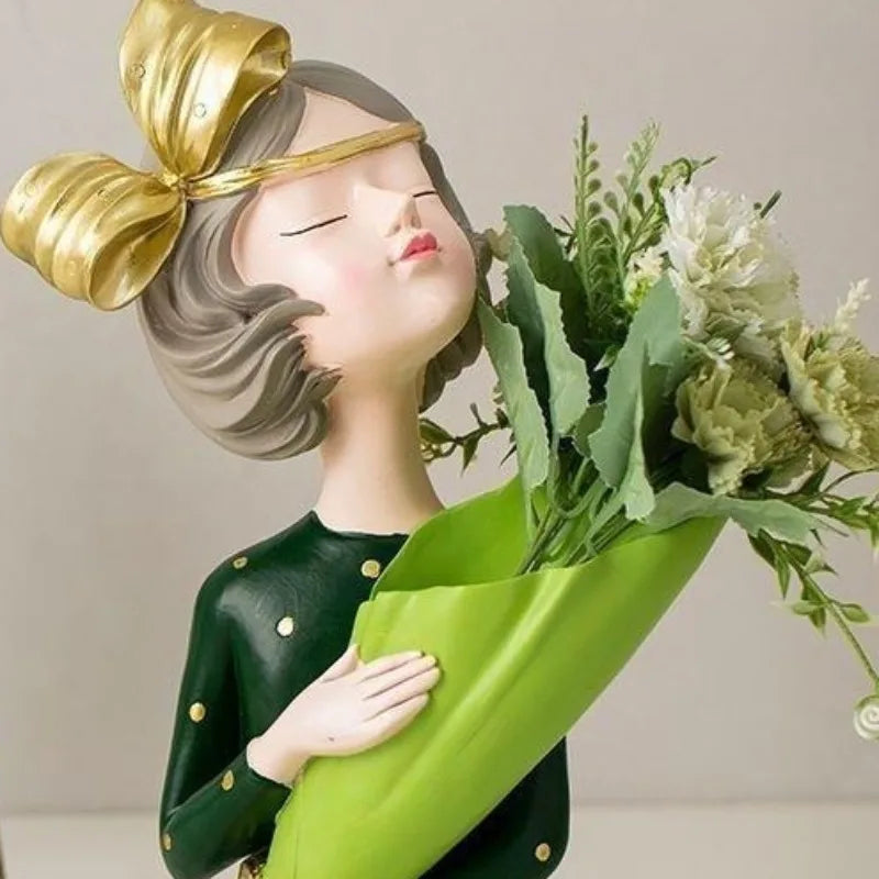 Artistic Resin Vase Figurine – Luxury Home Accent