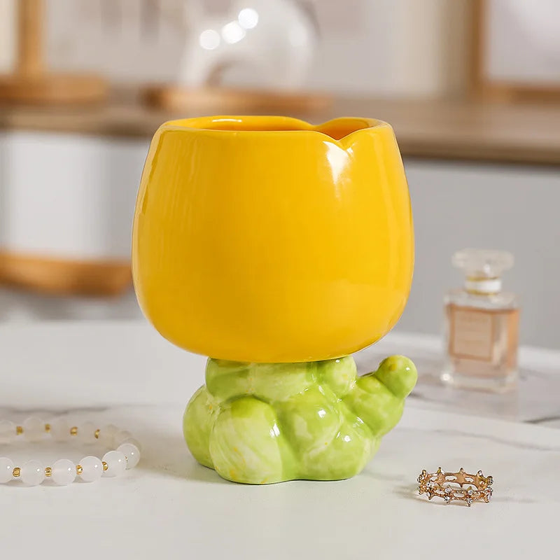 Flower Ceramic Vase Cute Decoration Living Room Flower Arrangement Table Surface Flower Decoration Makeup Pen Storage Bucket