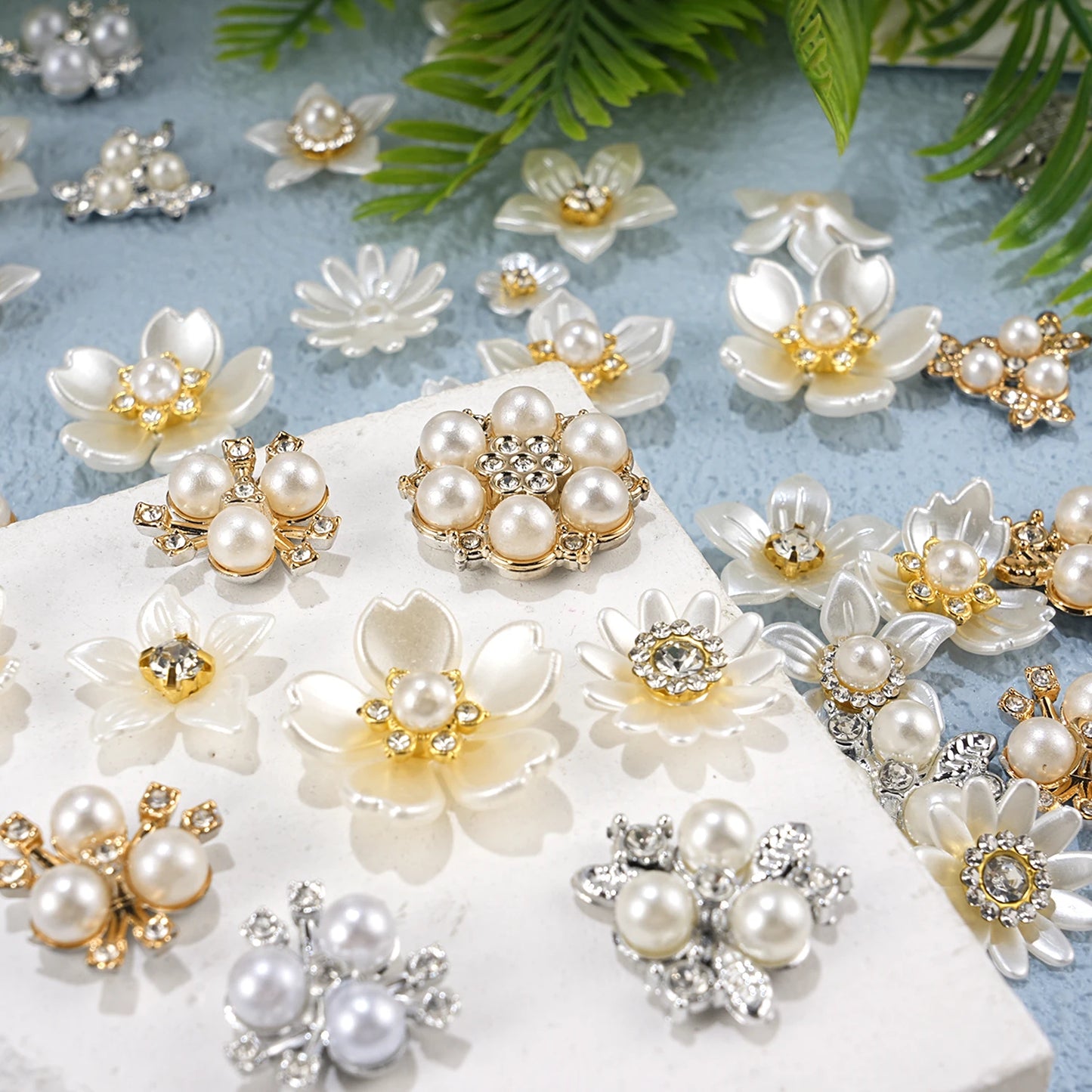 2025 New 2cm 50/57pcs with Diamond Pearl Flower, Imitation Diamond Button Hat Clothing Decoration Sewing Accessories, DIY Crafts