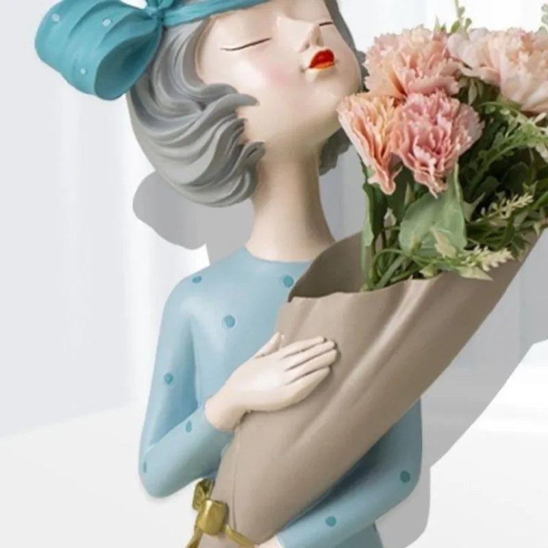 Artistic Resin Vase Figurine – Luxury Home Accent