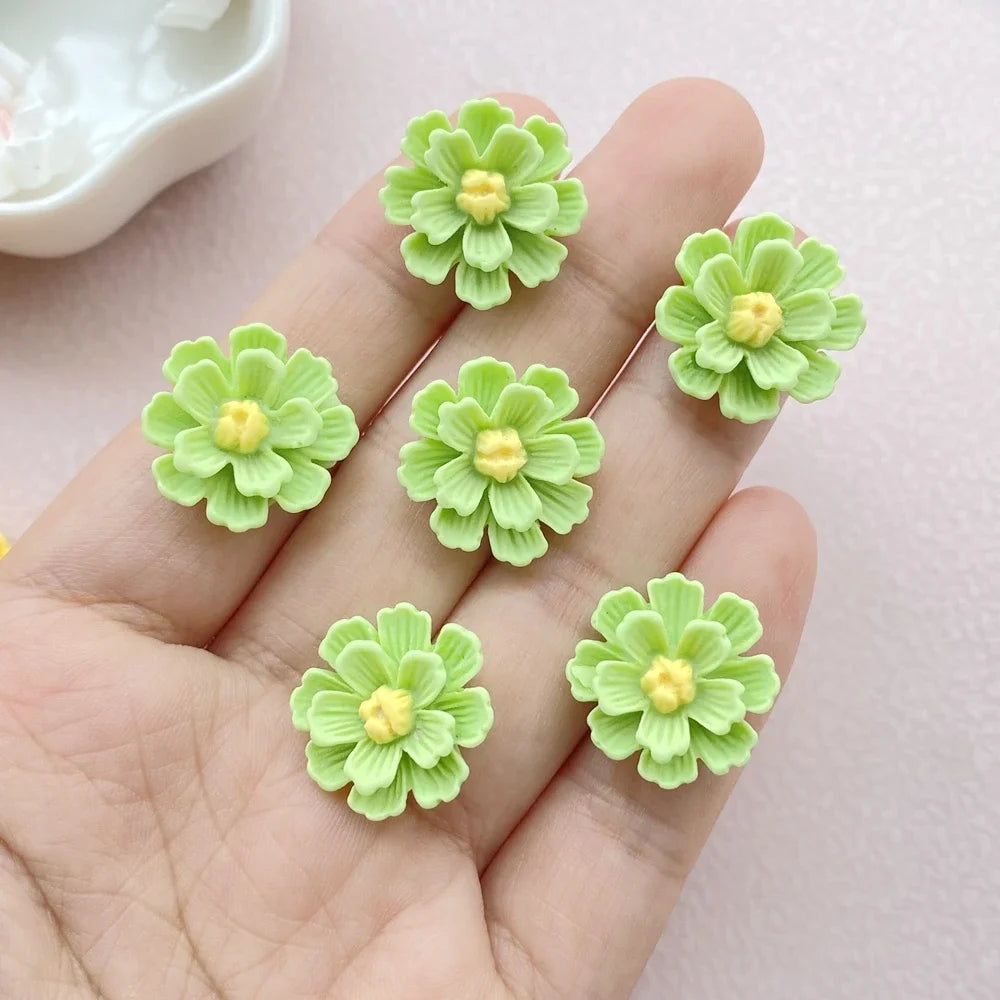 10pcs Resin 17mm Mini Cute Flower Flatback Rhinestone Scrapbook Ornaments DIY Wedding Appliques Craft