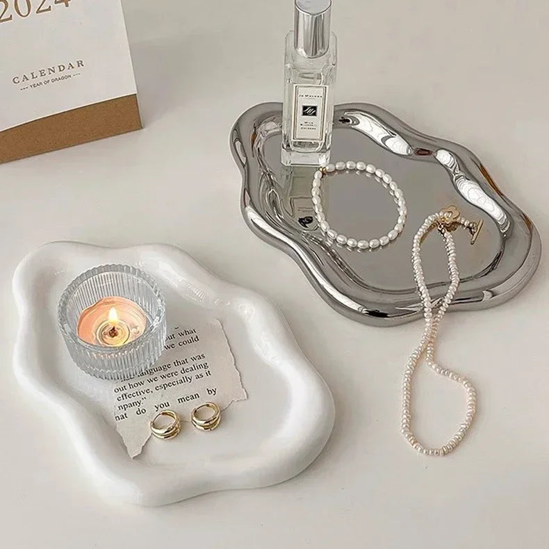 Jewelry Dish Creative White Cloud Shape Ceramic Plate Carving Plaster Decor Watch Keys Tray Holder Household Storage Ornament