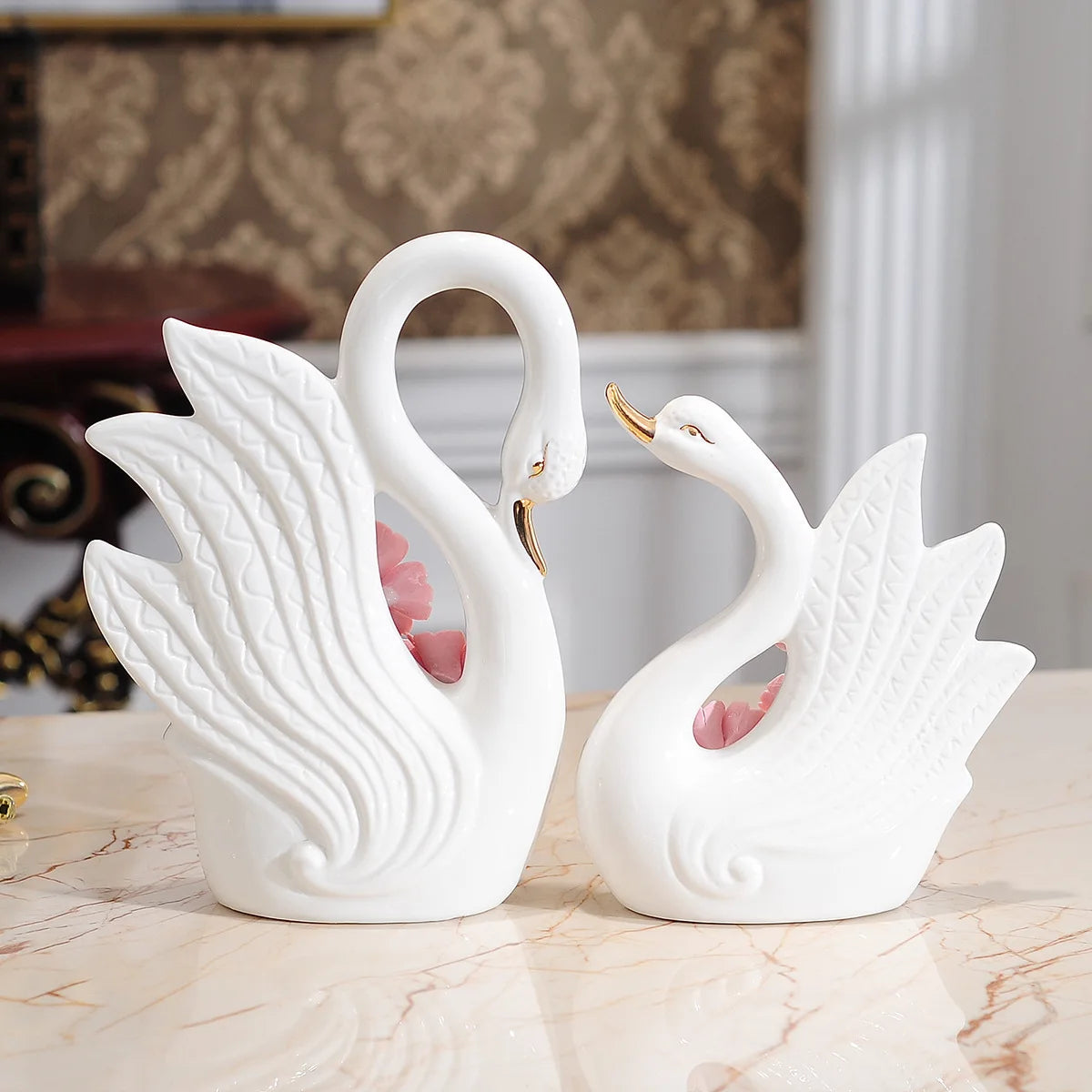 Swan figurine ceramic decoration as wedding gift and creative arrangement item